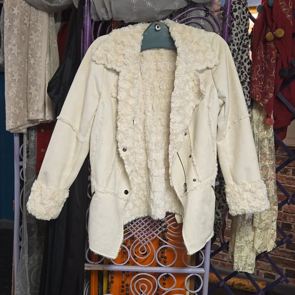Fall jacket - Picture 1 of 3